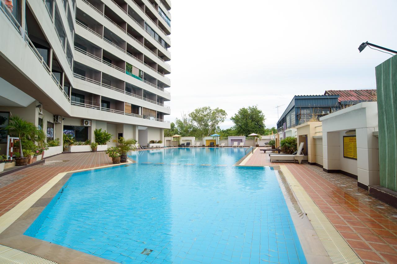 Angket Hip Residence Pattaya Exteriér fotografie