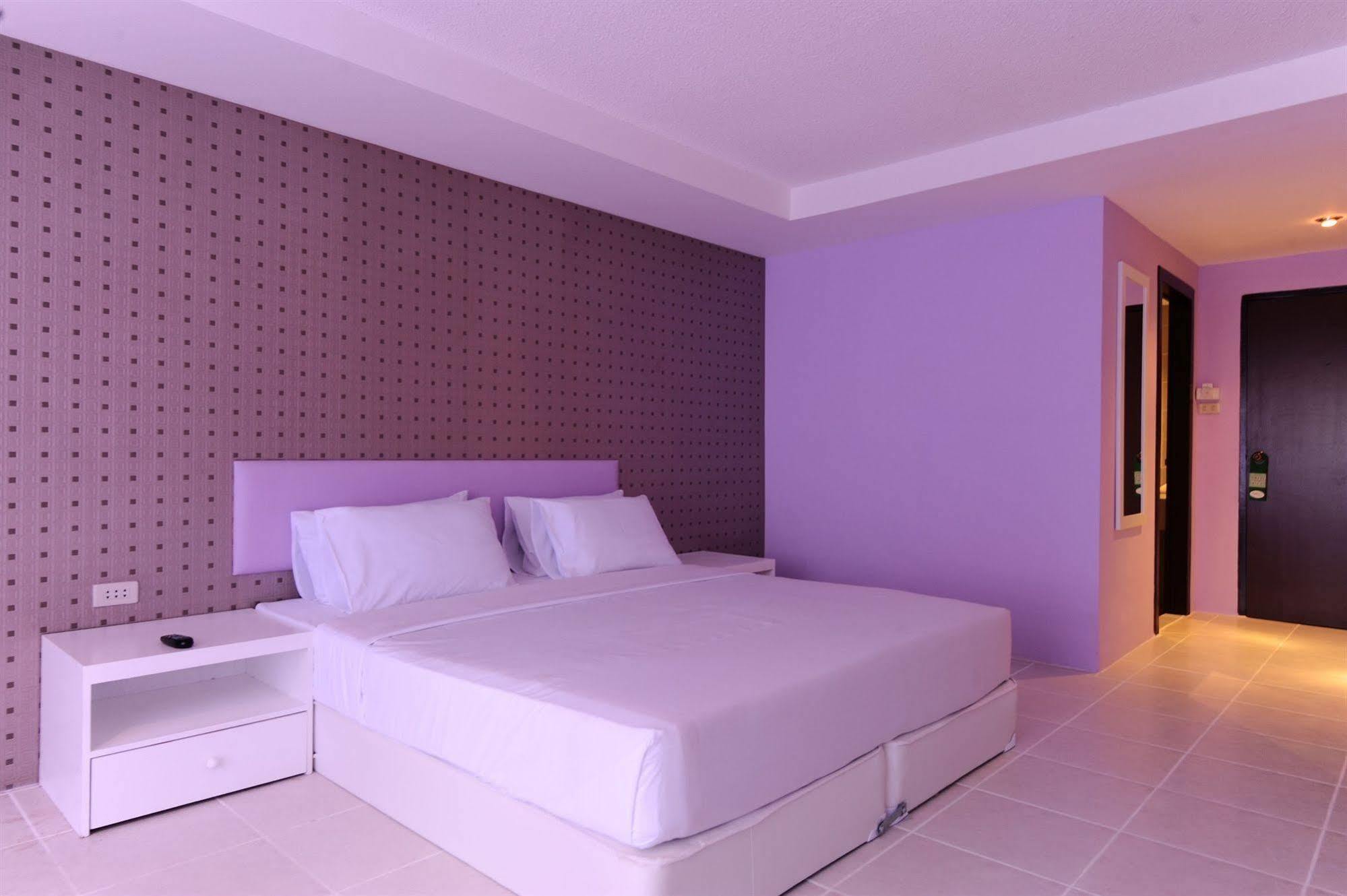 Angket Hip Residence Pattaya Exteriér fotografie