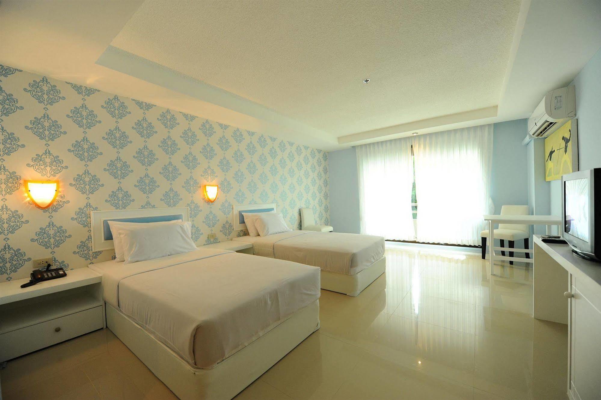 Angket Hip Residence Pattaya Exteriér fotografie