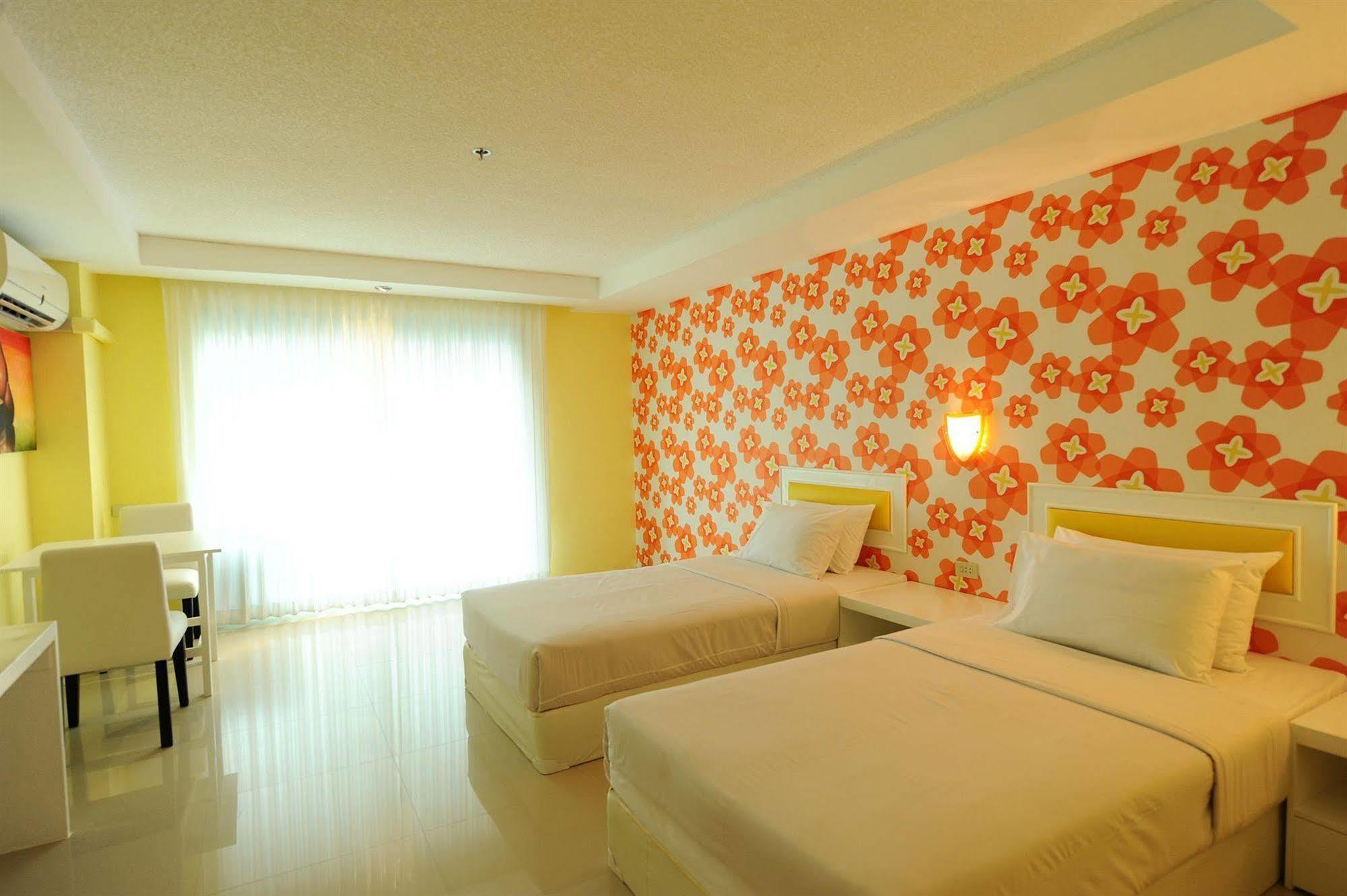 Angket Hip Residence Pattaya Exteriér fotografie