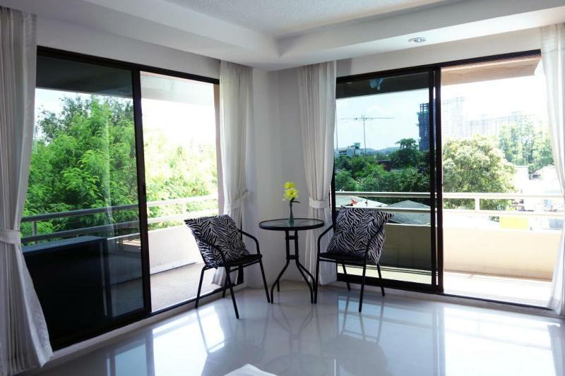 Angket Hip Residence Pattaya Exteriér fotografie